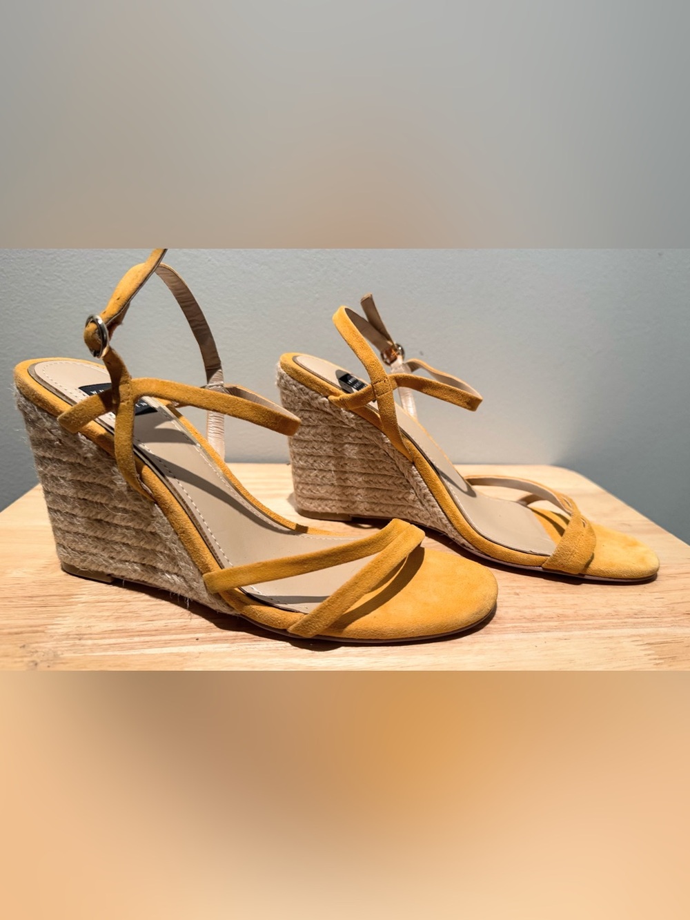 White House Black Market Mustard Espadrille Wedge Sandals 6.5